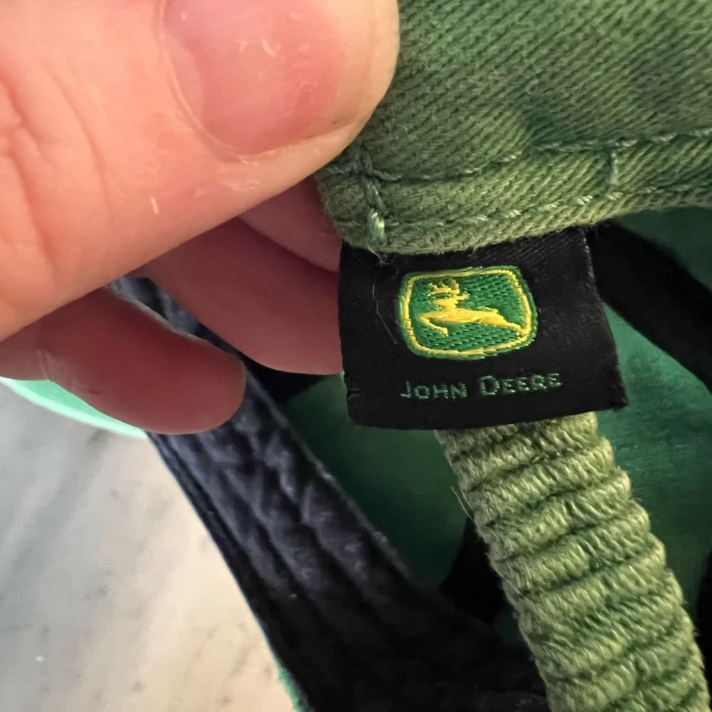 JOHN DEERE Classic Embroidered Logo Youth Sized Casual Ball Cap Green Yellow‎